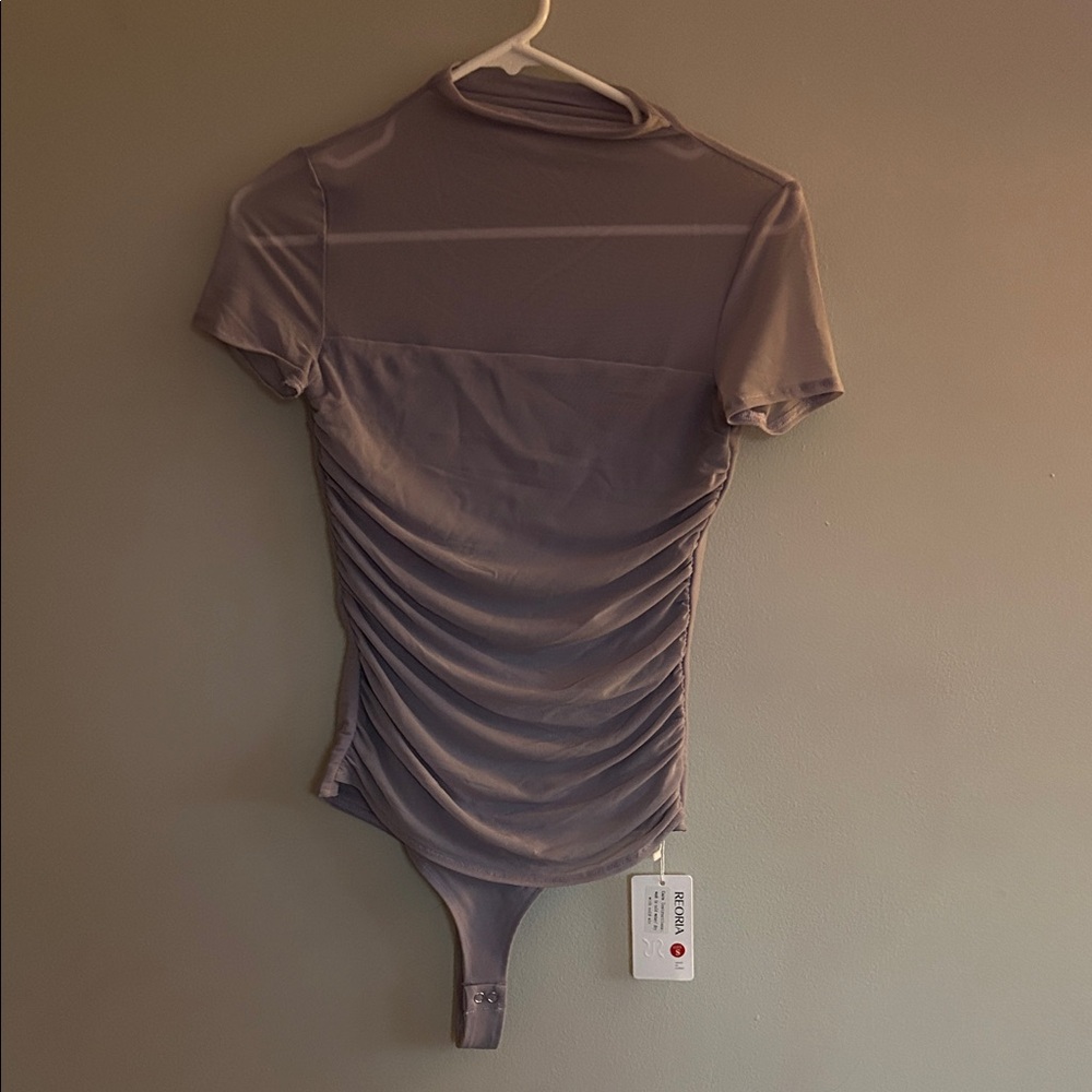 ReoRia Mauve Ruched Short Sleeve Bodysuit